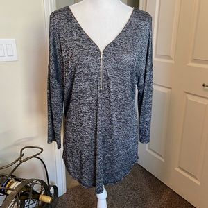 Women’s Zipper Top